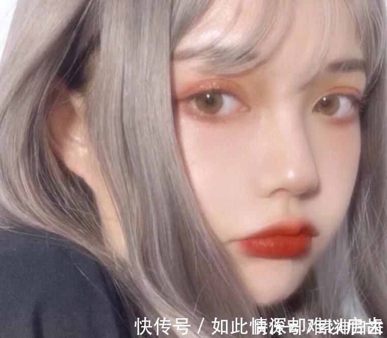 白皙|女生想要养出“干净脸”,建议睡前做这4件事,皮肤白皙更水嫩