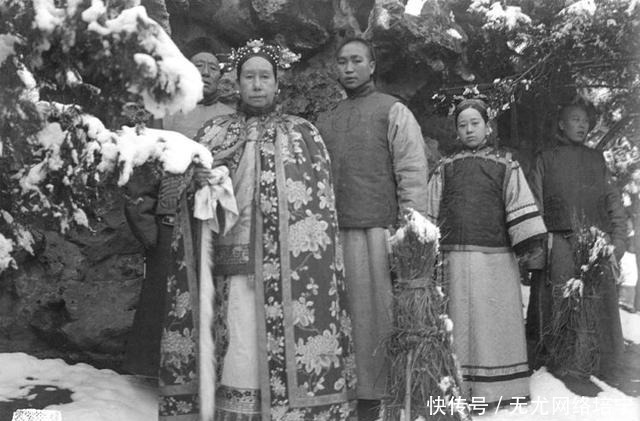 年前|187年前,慈禧诞生了,看她的照片,猜猜咸丰是怎么看上她的