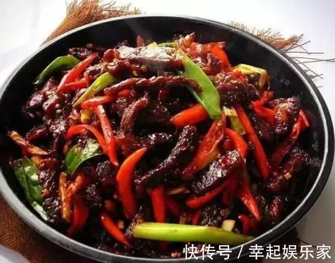 鸡胗炒藕丁|美食推荐鸡胗炒藕丁,番茄烧排骨,虎皮青椒,小炒牛肉条的做法