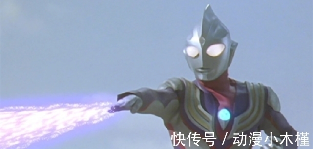 神光棒|迪迦奥特曼废案公开,大古变身器起初并非神光棒,而是209光线枪