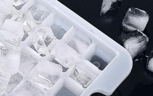 男孩|高烧成了2岁男孩“催命符”,3个退烧小知识,妈妈很有必要了解下