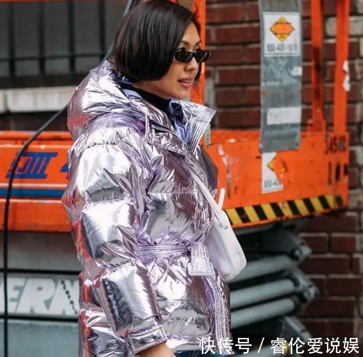 外套|最近悄悄火了一种外套,叫“面包羽绒服”,跟潮人这样穿,真好看