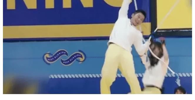 b看了跑男“另類拔河”環(huán)節(jié)，才知道baby是最聰明的人