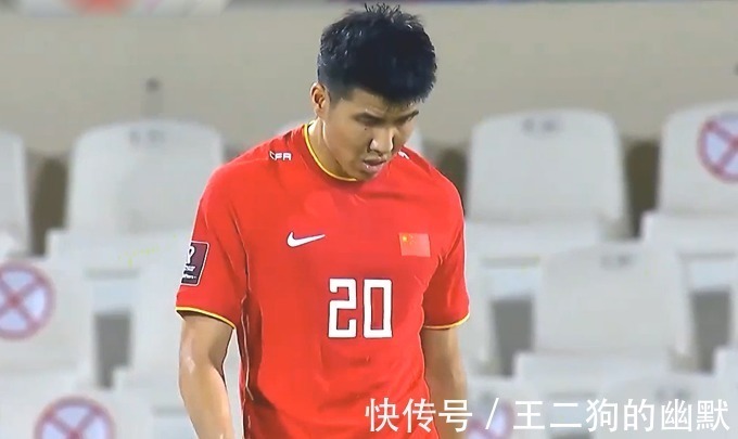 徐江|好事?记者:国足无主场李铁能躲个清净,几万人喊“下课”很糟心