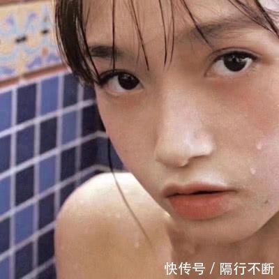 女孩子刚洗完头,尽量做到这“3件事”,头发才能迷倒一片异性