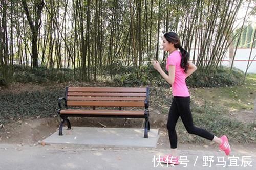 女性|女性多少岁开始衰老?为何有的人老得慢,有的人老得快?