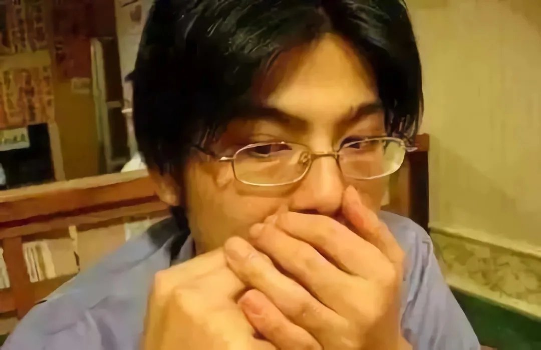 冲牙器|抠牙为什么会这么臭?原来都是它在作怪.....