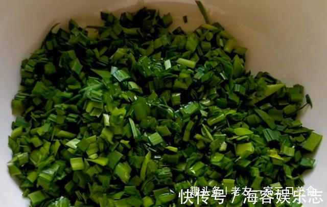 好吃|这个饼，我家一周至少吃3次，皮酥馅鲜，好吃不上火，简单家常