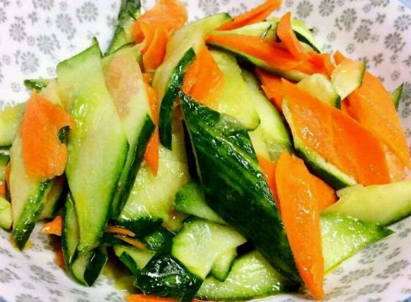 嫂子晚餐堅持吃此菜，不節食不運動，卻能輕松瘦身，你應該了解下