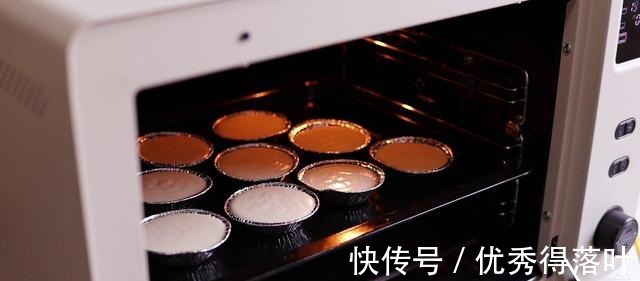 糯米糕|终于又发现一个糯米粉新吃法，超适合小孩子吃的酸奶糯米糕！