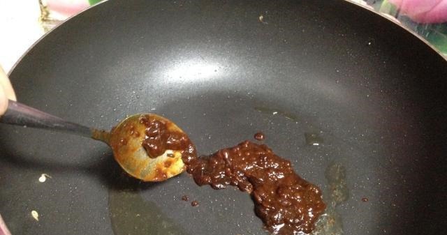 丝瓜炒鸡蛋里加点它，比肉还好吃，大人孩子都喜欢，超简单零失败