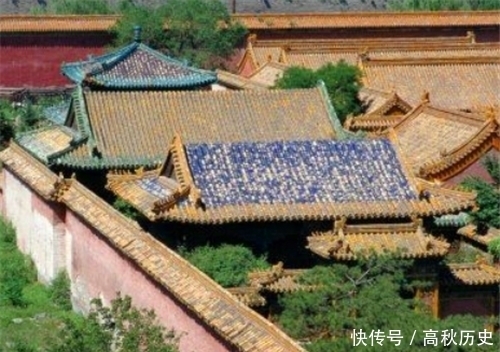 直视|冷宫到底有多可怕？皇妃被关在宫墙夹道，这组百年前旧照不忍直视