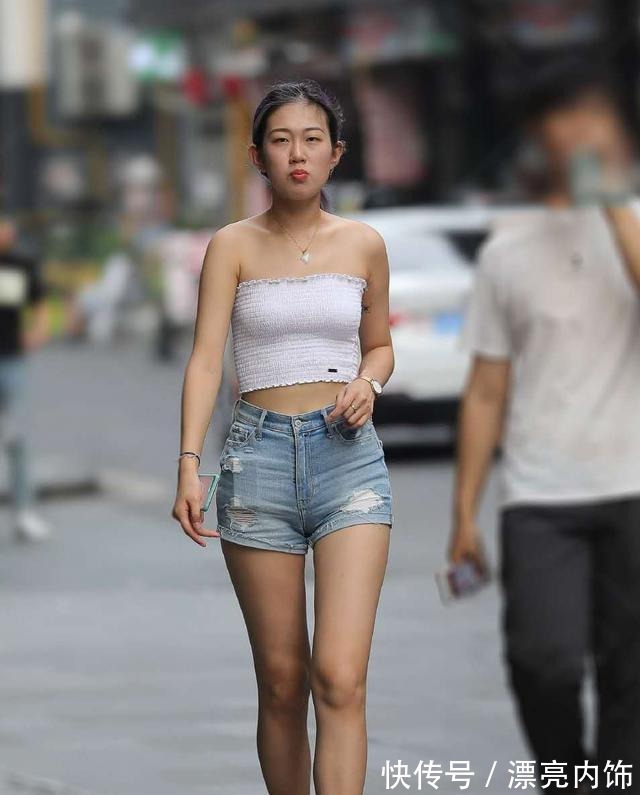 穿搭|T恤太没品,一字肩短衫的穿搭,提高你的回头率