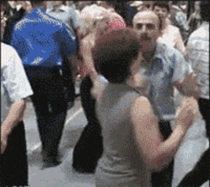 |搞笑GIF:妹子伪装的太好了 你成功的把我骗到了