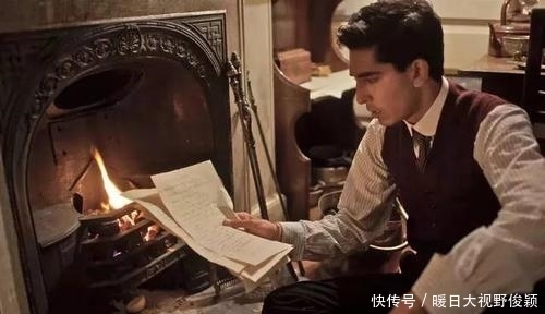 他只活了32岁,却留下3900个公式,从学渣到数学界奇才,深不可测