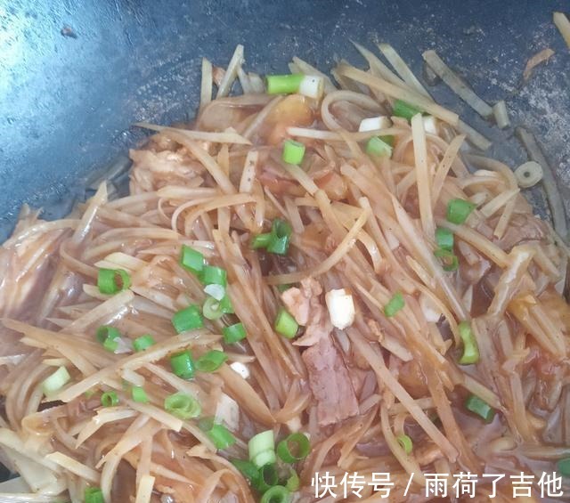 西红柿|酸爽可口的土豆丝做法，具体怎么做呢。一起来看看吧！