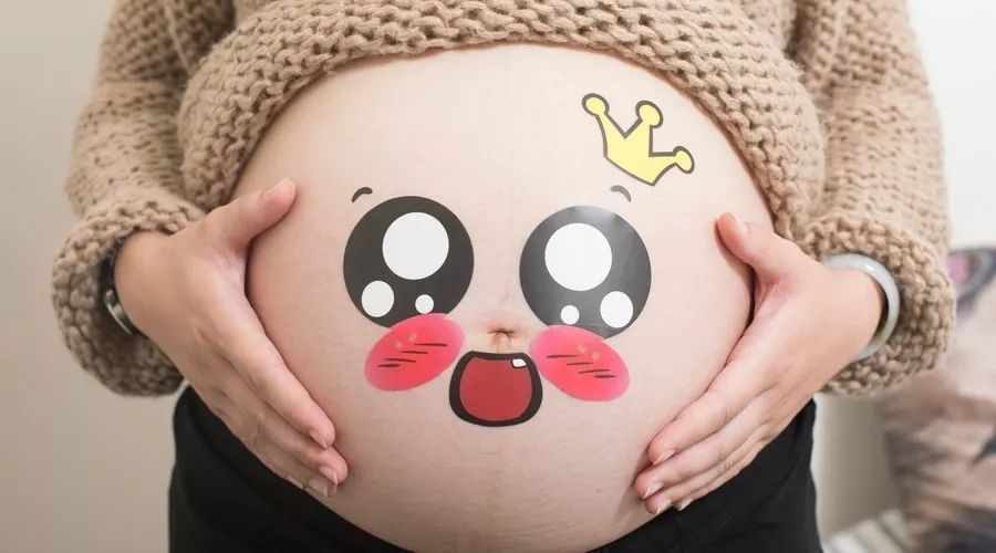 胎动|夜里胎动频繁是为何?搞清楚4个原因,孕妈就可以放心了