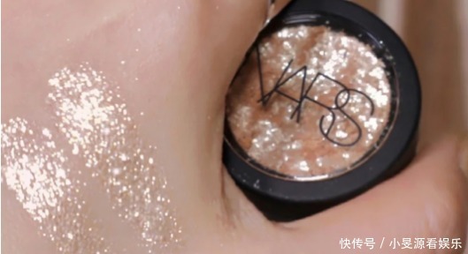 眼影|单色眼影年度盘点来了,每一款都仙气飘飘,闪爆你的眼球