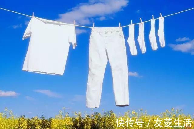 羽绒服再也不用出去洗，教你一招立刻弄干净！