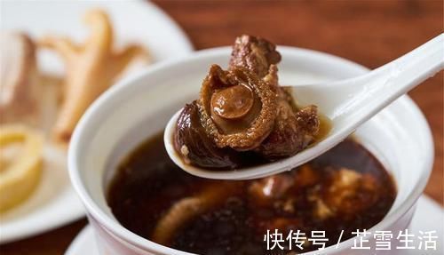 食物|月子期四类食物多馋也别吃,耽误身体恢复不说,还可能引发不适