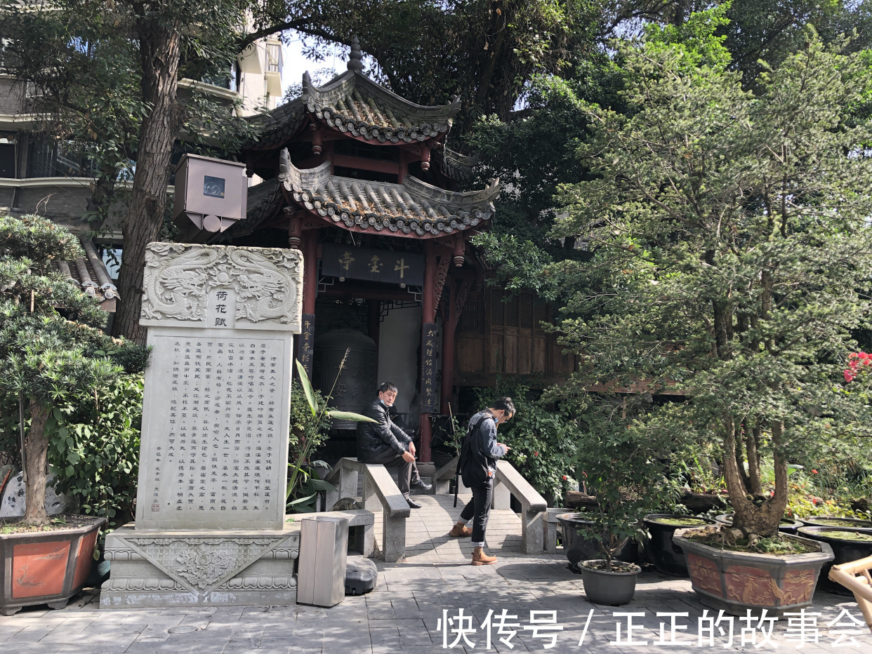 批发|荷花池市场里藏着一条古色古香的街道，精美堪比古镇旅游区