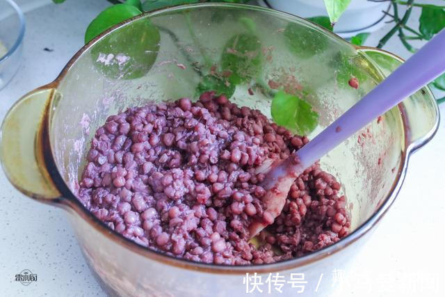 我家豆沙从来不用买，自己做超简单，香甜软糯无添加，放半年不坏