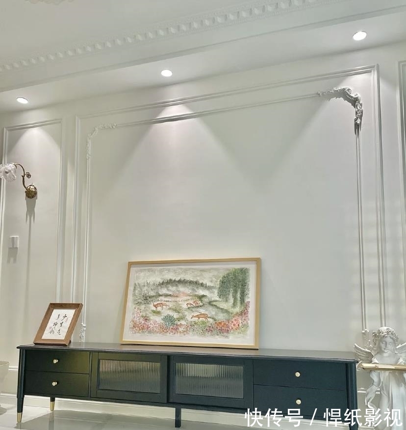 飘窗垫|这是我们见过最浪漫的132㎡法式装修，屋内干净到“一层不染”