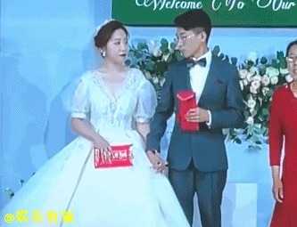 |搞笑趣图:姑娘,你这射箭姿势看着不太标准啊