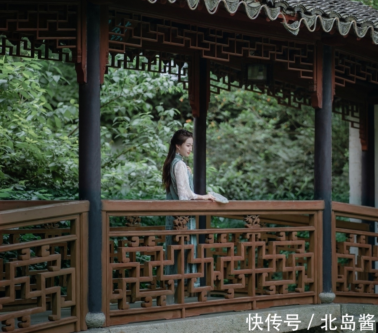 一叶舟&格律诗：尺步慢行千里远，寸阴若岁足风流