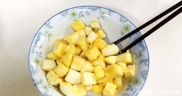 馒头什锦蔬|早餐还吃烤面包吗馒头加蔬菜沙拉，再加一种，营养健康