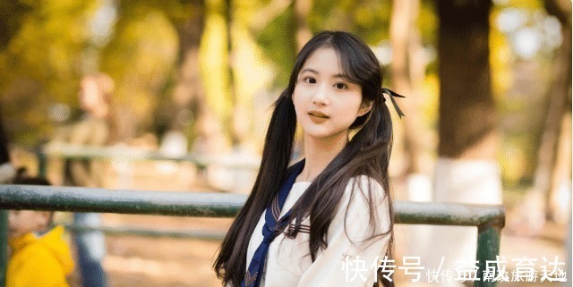 我妈|一位23岁女孩的哭诉高龄父母偷偷生了弟弟,我该怎么接受