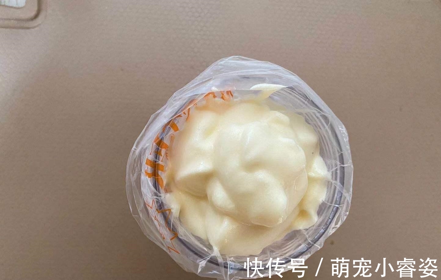 打蛋器|一出锅我家娃就急着要吃!味道酸甜,蓬松绵软,一口平底锅就能做