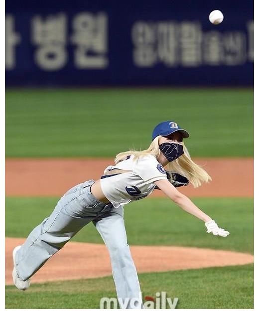 「MD PHOTO」 韓國女團(tuán)EVERGLOW擔(dān)任職業(yè)棒球比賽開球嘉賓