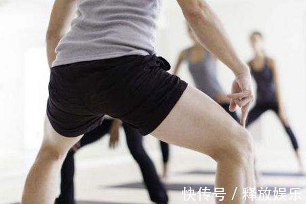 蹲法|下蹲十分钟,抵过走路一小时掌握两种蹲法,让你瘦全身