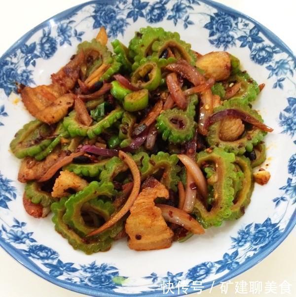 炸鸡|美食推荐：鱼香茄条，韩式蒜味炸鸡，老干妈炒苦瓜，酸豆角炒肉末