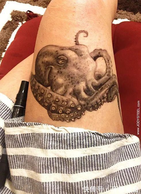 大腿#当她们掀开裙子,露出“惊艳”的大腿时,所有人都看呆了