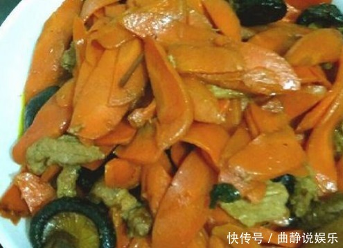 营养均衡|香菇和此物一起炒,血管不堵了,子宫干净了,女性不想显老可试试