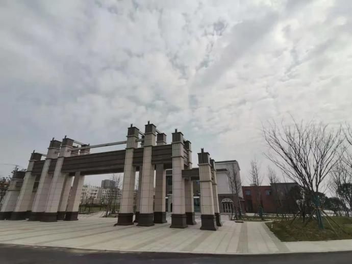 老年|人少景美！荆州这个网红景区，你打卡了吗？