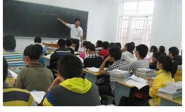 学霸|高考状元从不补习？资深老师讲，多数学霸都是这样出来的