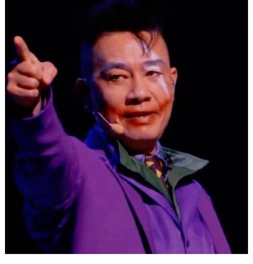 披荆斩棘的哥哥|《披荆斩棘的哥哥》陈小春舞台惹争议,尹正自选淘汰,张淇下滑