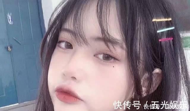 大姨妈|学生党上课突然来“大姨妈”，学会3个小妙招，再不怕“脏裤子”！