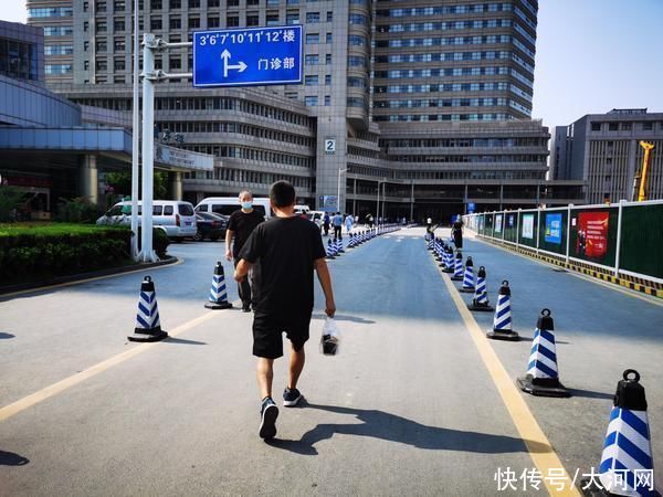 大河网|郑大一附院河医院区病人要全部转移走?假的