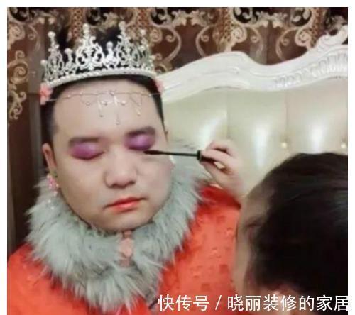 父母们|女儿趴在父亲身上打闹,母亲看后却暴跳如雷,网友直呼:越界了