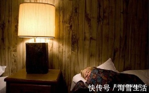 性早熟|2岁女宝“性早熟”,只因平时一个坏习惯,家长悔不当初