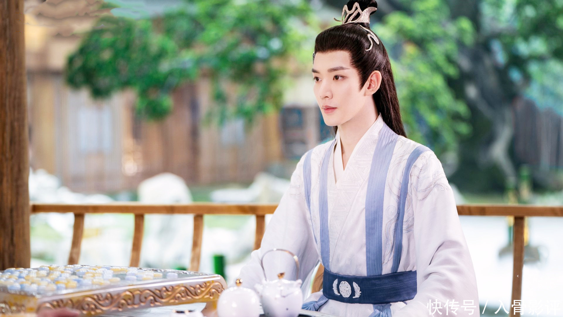 《重紫》:似曾相识的师徒虐恋几世纠缠,彼此相爱又互相伤害 《重紫》:似曾相识的师徒虐恋几世纠缠,彼此相爱又互相伤害