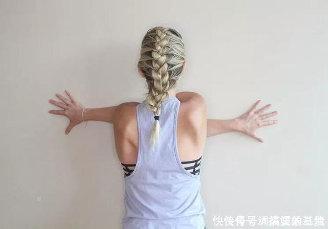 肩膀|每天坚持如此“开肩”,20天后,身体将发生什么样的变化?