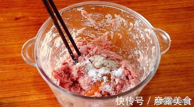 包子|遇到此馅儿别手软，咬一口，流出满满的汤汁，学会可以开包子店了