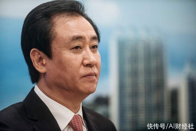 万科|“恒大系”短线重挫，传万科、碧桂园退出收购事宜，或因价格问题