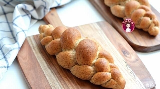 蔬菜|我家早餐爱吃这面包,暄软有嚼劲,煎蛋蔬菜随意放,老人孩子也爱