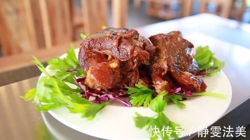 酱肘子几几人人会做，味道却参差不齐，教你这样秘制，鲜香又滑嫩